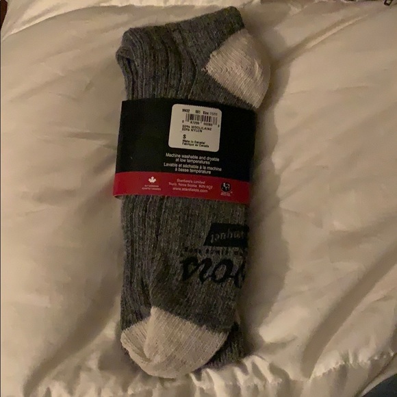 Stanfields wool & nylon socks. Size 11.. - Picture 2 of 3